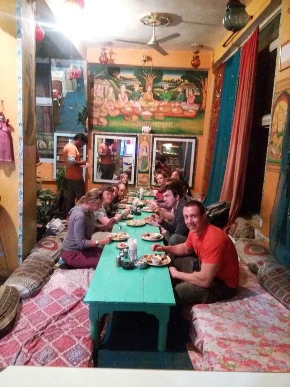 Milkman Guest House Pushkar Ngoại thất bức ảnh